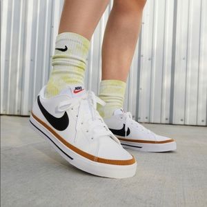 Nike Court Legacy | W6, Y4.5 | Desert Ochre